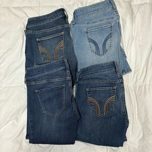 (4) Low rise bootcut hollister jeans - 3S